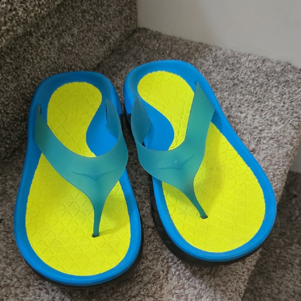 Hoka Blue and Yellow Sandals